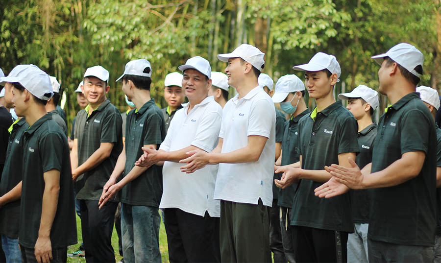 盛元導熱材料團建.jpg 盛元導熱材料團建.jpg