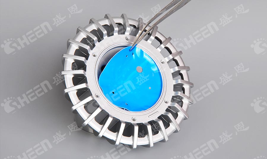 導(dǎo)熱硅膠墊片.jpg 導(dǎo)熱硅膠墊片.jpg